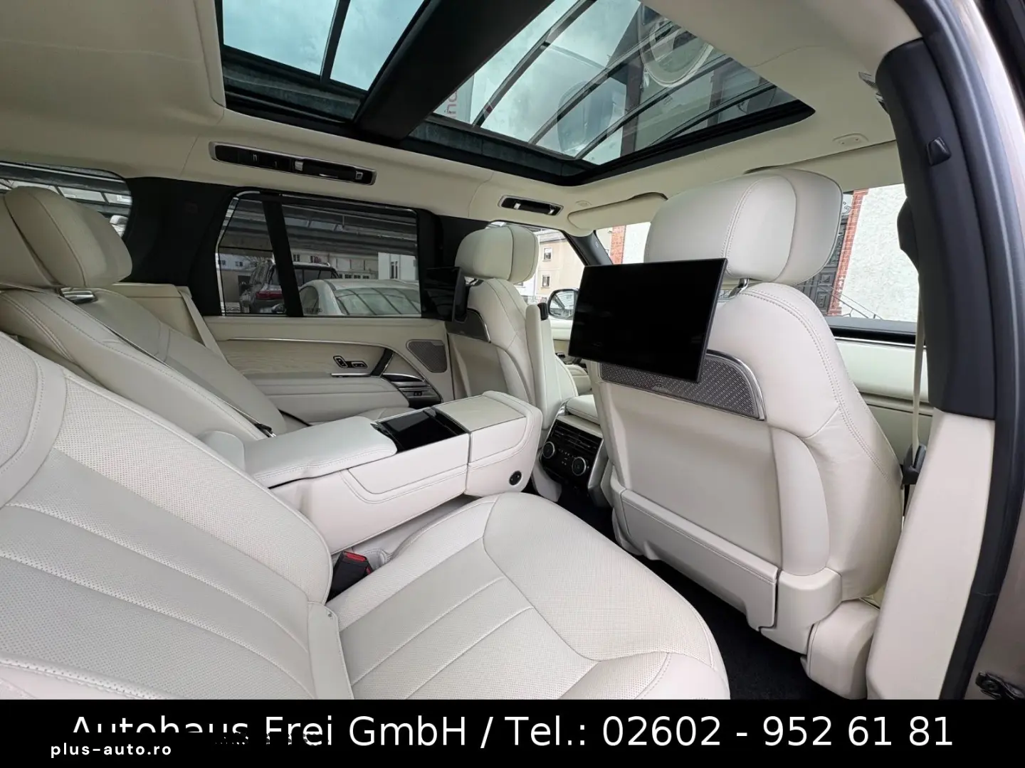 LAND ROVER Range Rover P550e Hybrid Autobiography Shadow