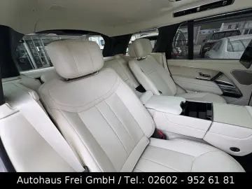 LAND ROVER Range Rover P550e Hybrid Autobiography Shadow