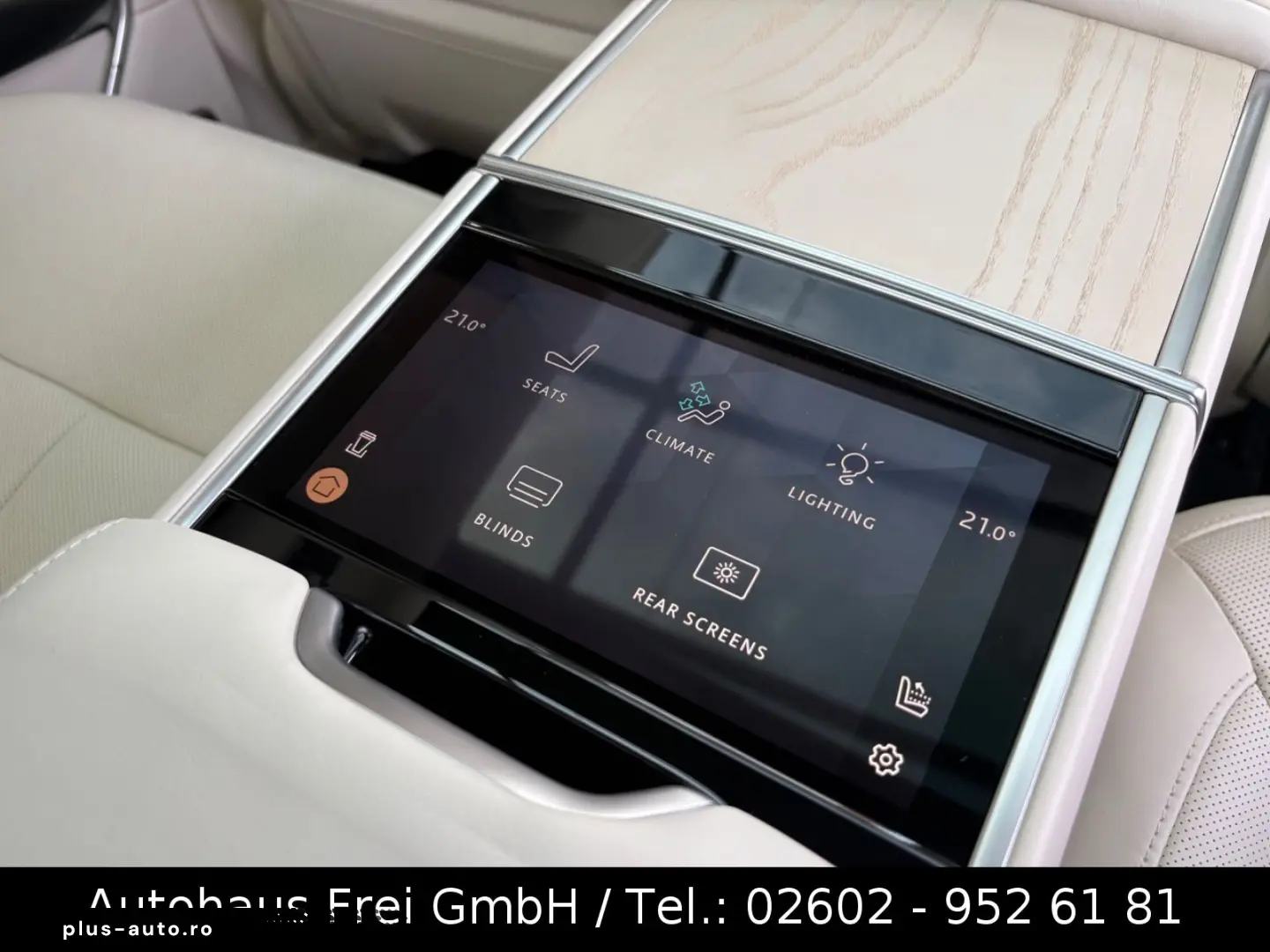 LAND ROVER Range Rover P550e Hybrid Autobiography Shadow