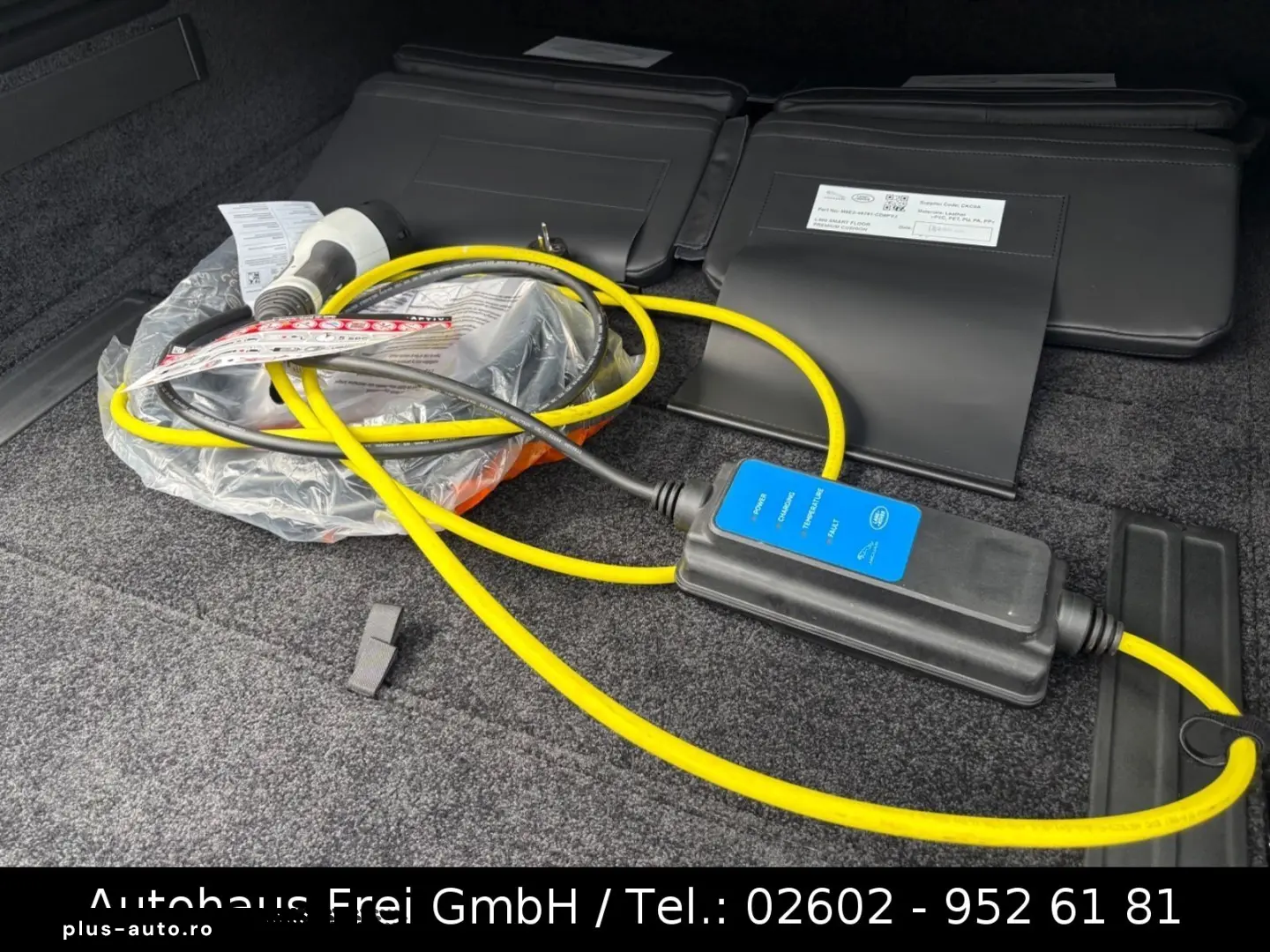 LAND ROVER Range Rover P550e Hybrid Autobiography Shadow