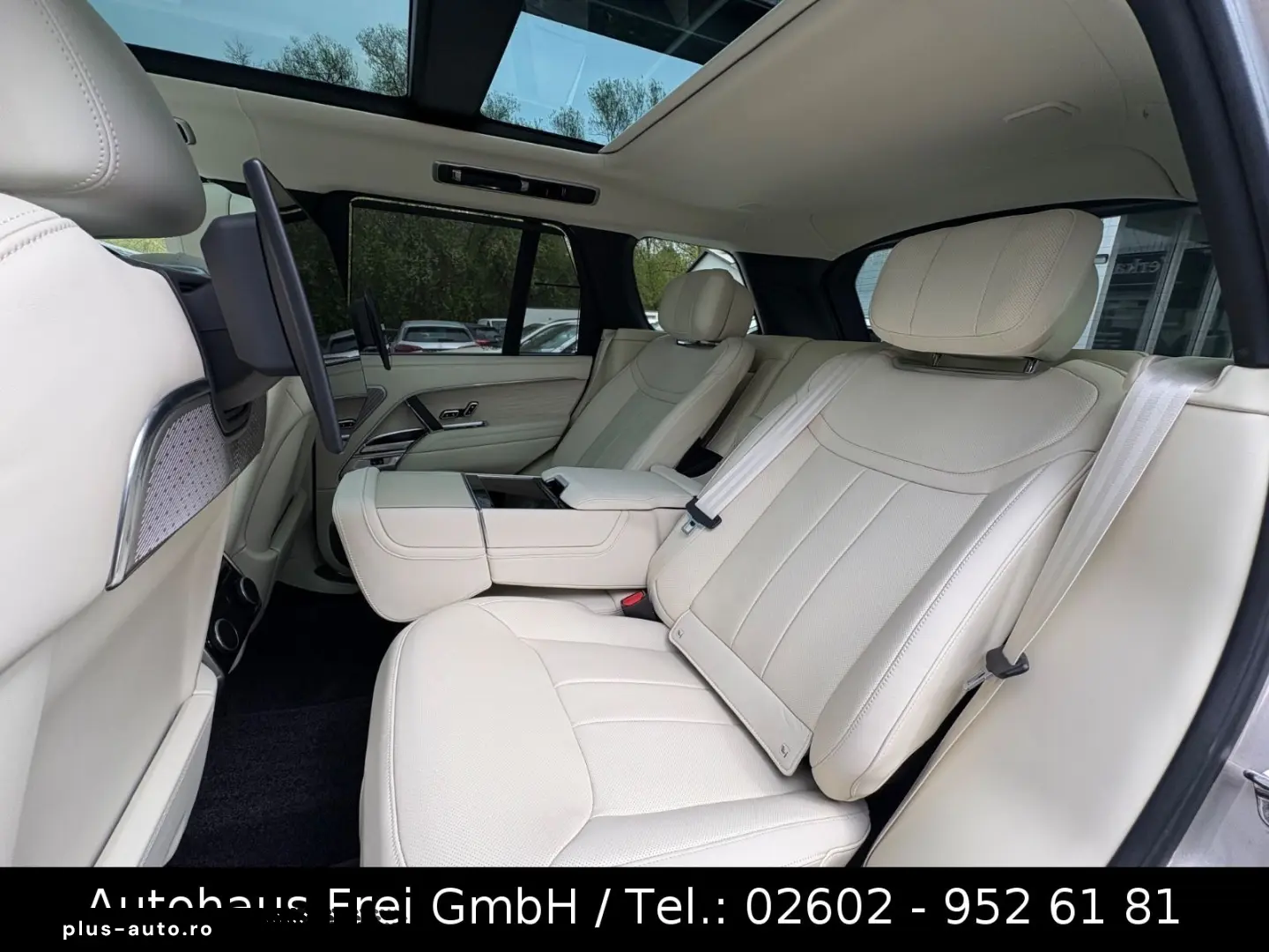 LAND ROVER Range Rover P550e Hybrid Autobiography Shadow