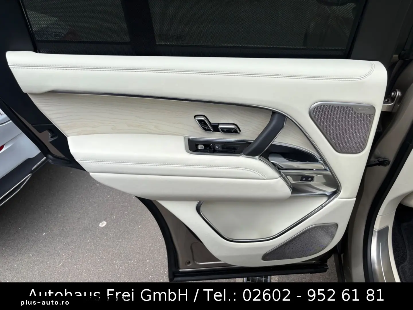 LAND ROVER Range Rover P550e Hybrid Autobiography Shadow