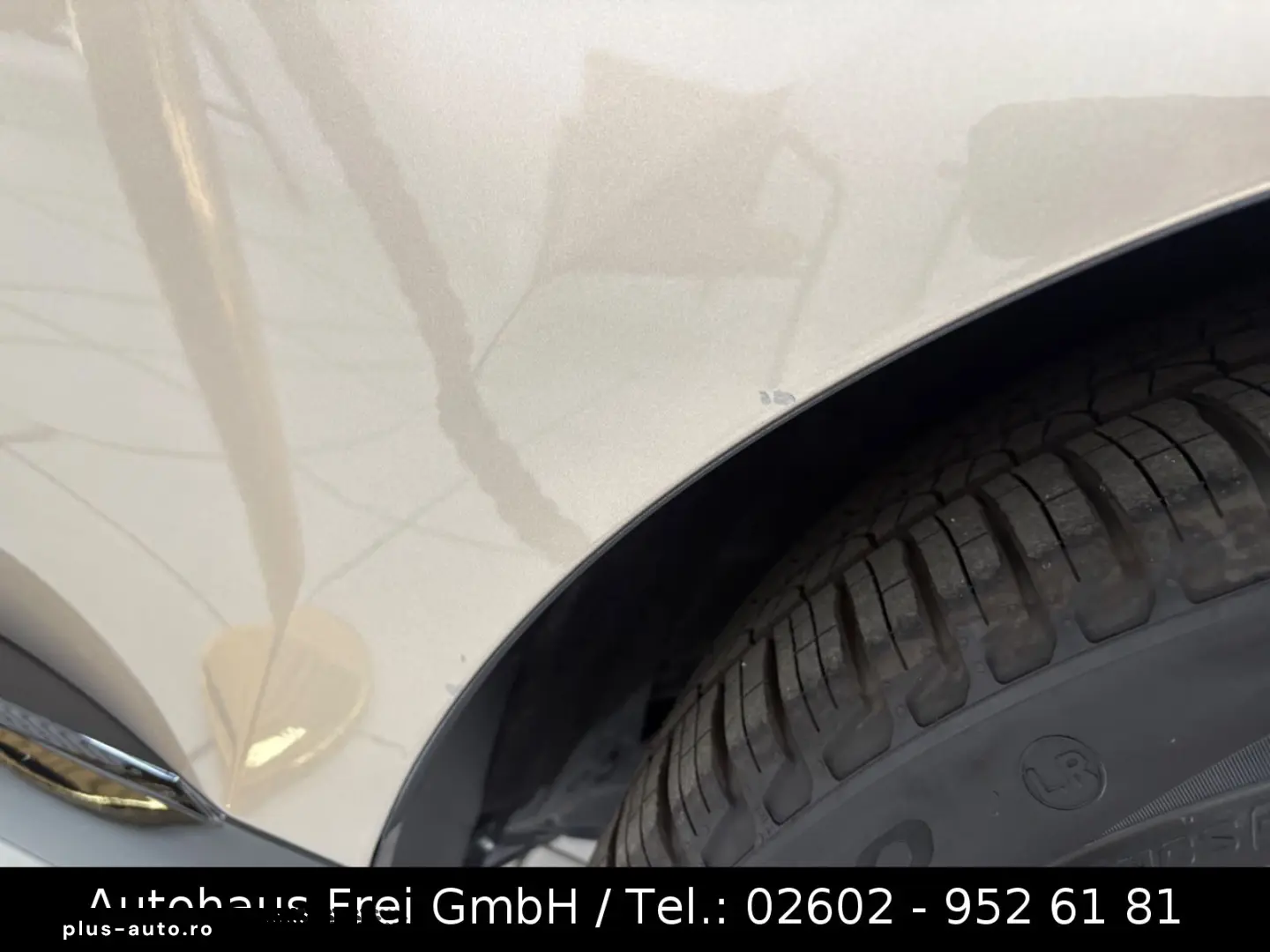 LAND ROVER Range Rover P550e Hybrid Autobiography Shadow