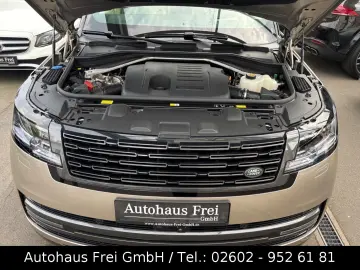 LAND ROVER Range Rover P550e Hybrid Autobiography Shadow