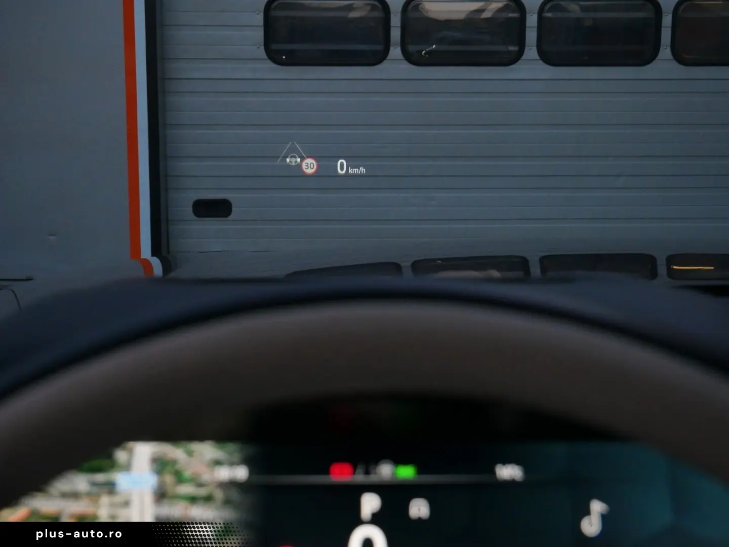 LAND ROVER RR V8 4.4 P530 Autobiography Pano Webasto AHK