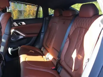 BMW X6 xDrive40d M Sport   B&W   Sky Lounge   AHK