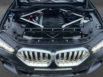 BMW X6 xDrive40d  Standheizung Sportpaket