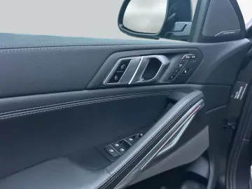 BMW X6 xDrive40d  Standheizung Sportpaket