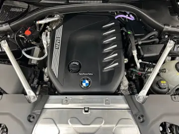 BMW X3 xDrive30d AHK Harman K LiveCockpitProf LED