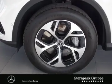 MERCEDES-BENZ GLC 300 e 4MATIC Distr.Digi-Light Memo&hellip;