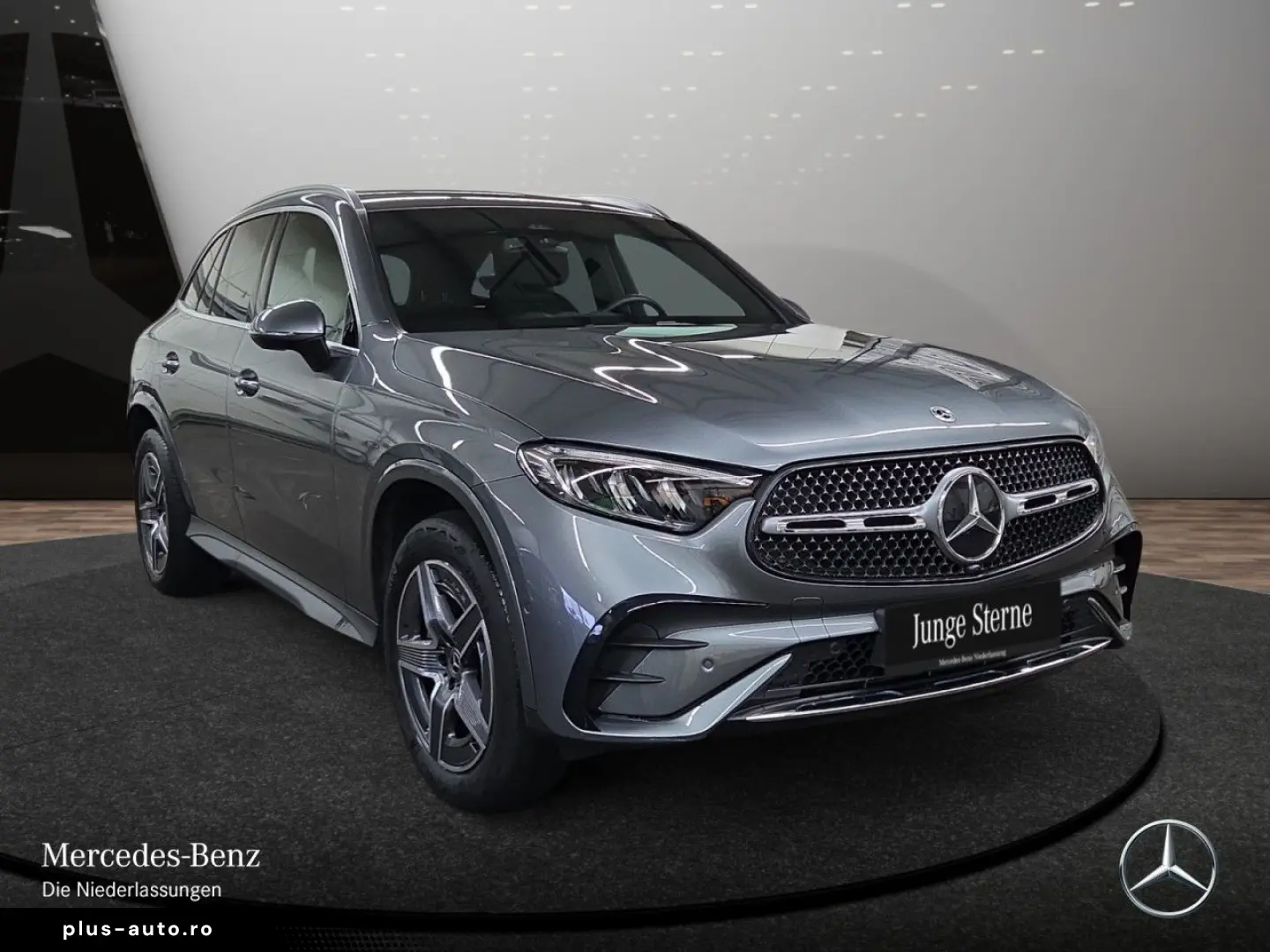 MERCEDES-BENZ GLC 300 e 4M AMG MBUX Navi  Adv Plus K&hellip;