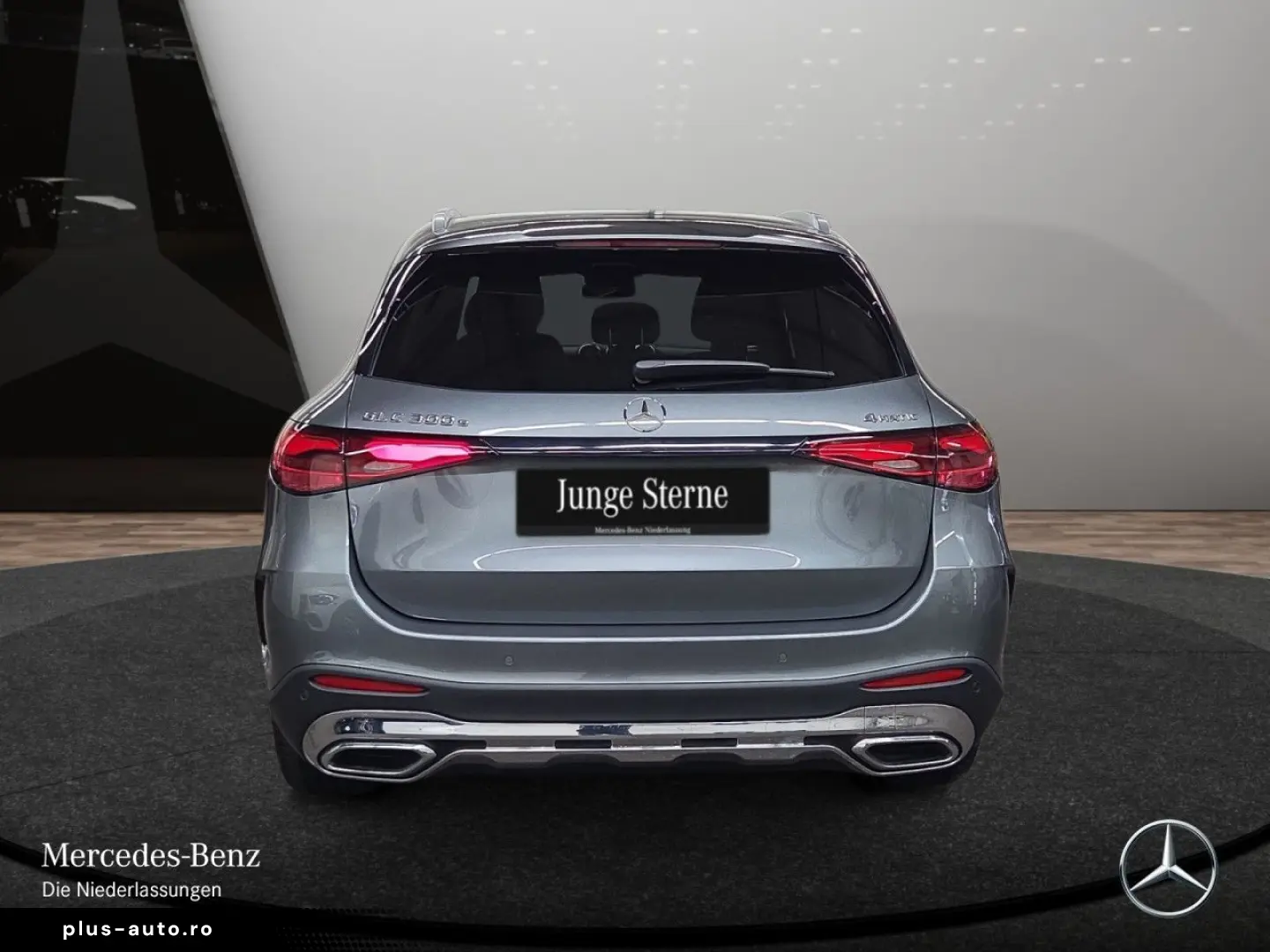 MERCEDES-BENZ GLC 300 e 4M AMG MBUX Navi  Adv Plus K&hellip;