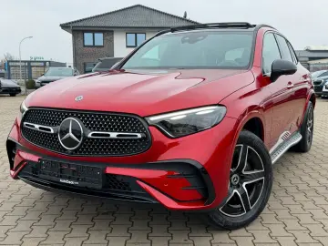 MERCEDES-BENZ GLC 300e AMG Line 4-Matic Panoramadach ACC