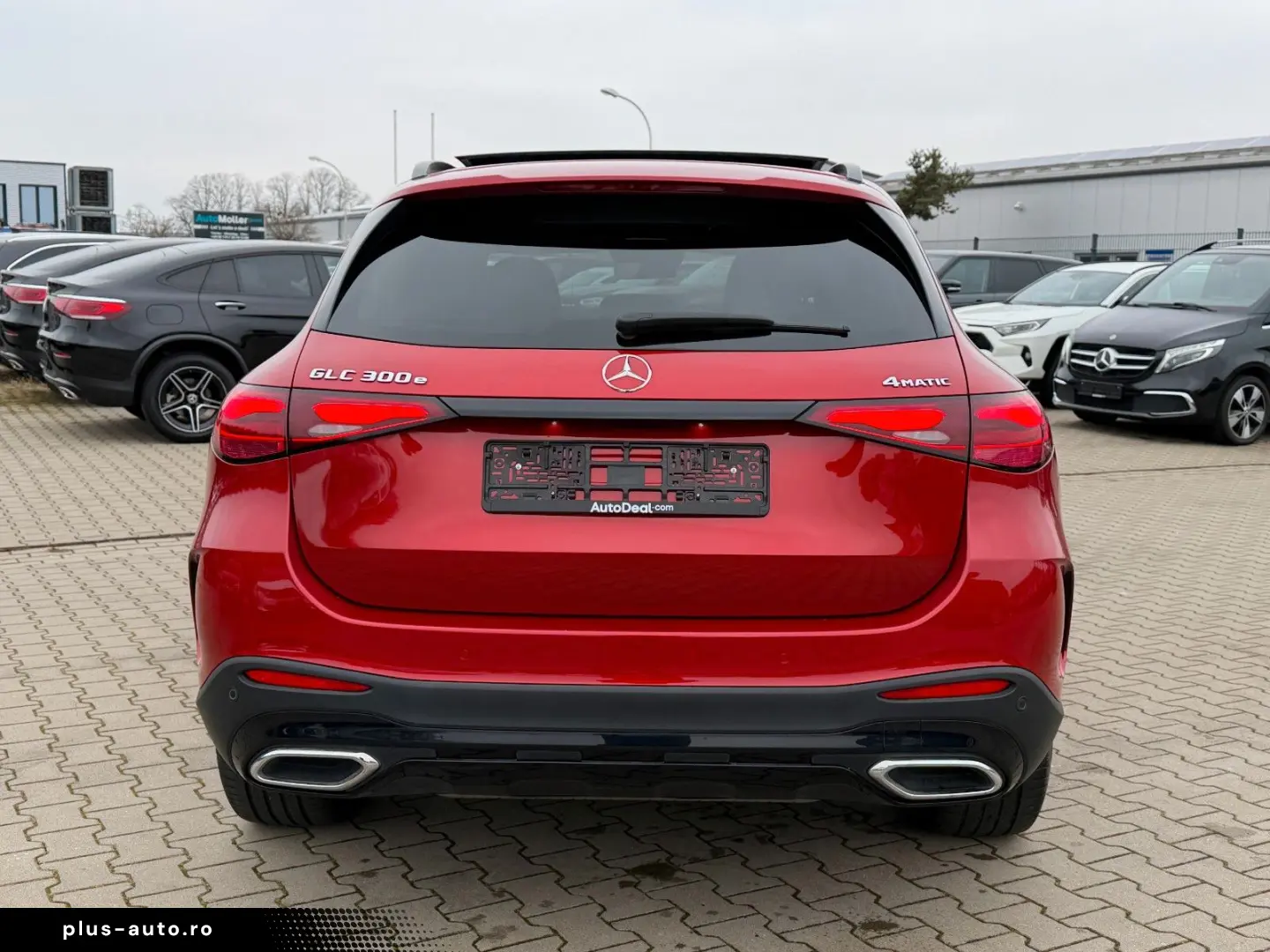 MERCEDES-BENZ GLC 300e AMG Line 4-Matic Panoramadach ACC