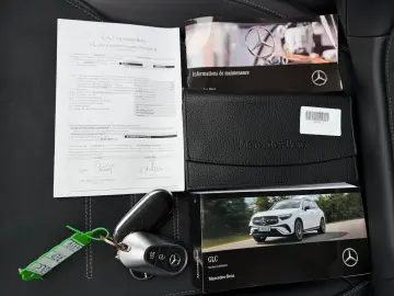 MERCEDES-BENZ GLC 300e AMG Line 4-Matic Panoramadach ACC