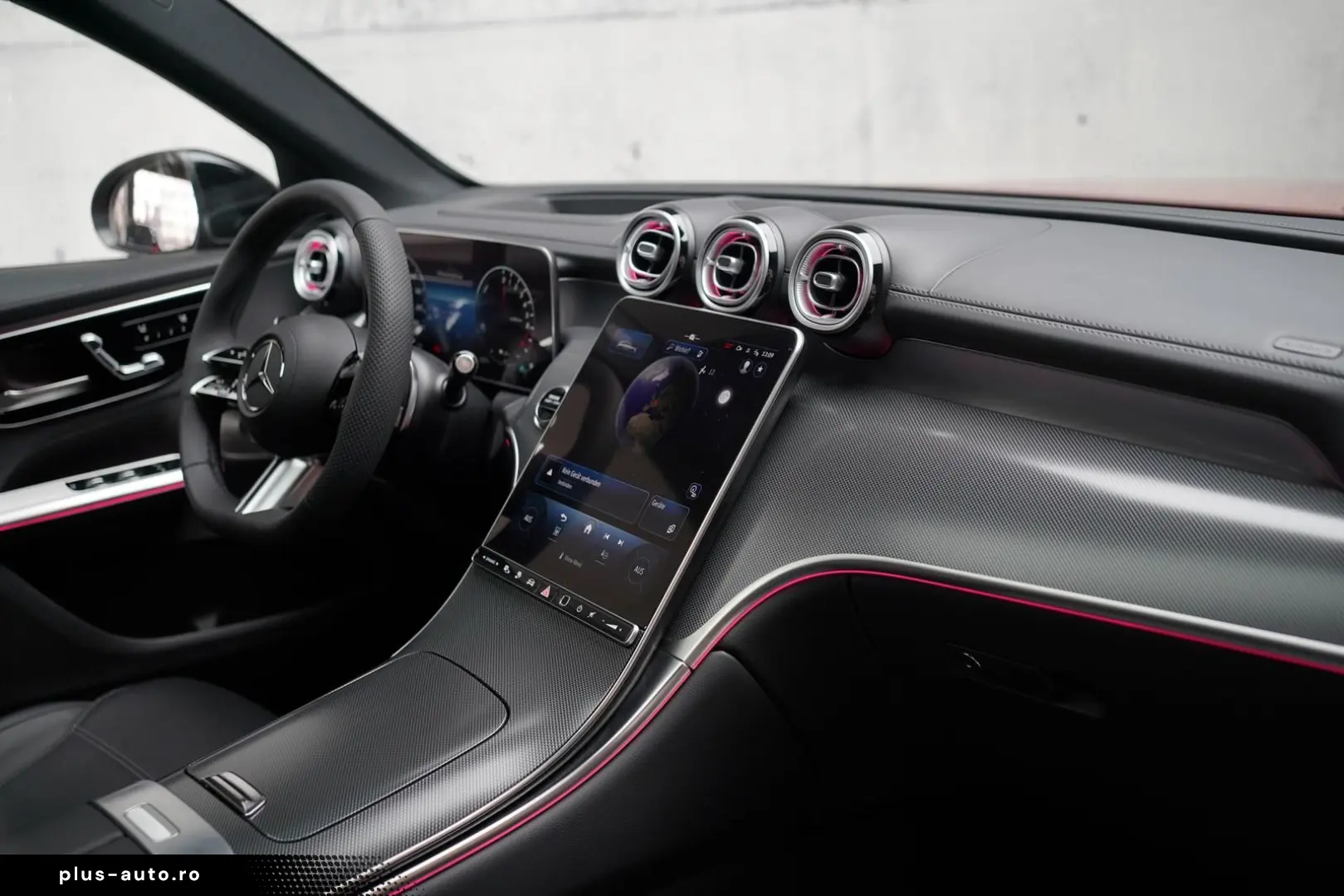 MERCEDES-BENZ GLC 300e 4Matic AMG   Night   HuD   360   Pano