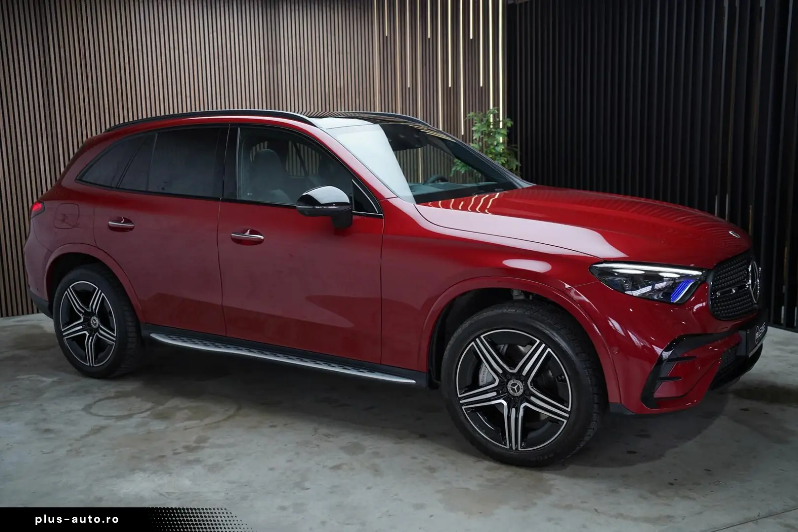 MERCEDES-BENZ GLC 300e 4Matic AMG   Night   HuD   360   Pano