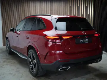 MERCEDES-BENZ GLC 300e 4Matic AMG   Night   HuD   360   Pano