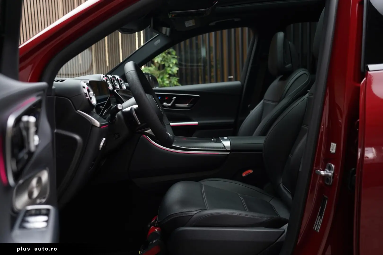 MERCEDES-BENZ GLC 300e 4Matic AMG   Night   HuD   360   Pano