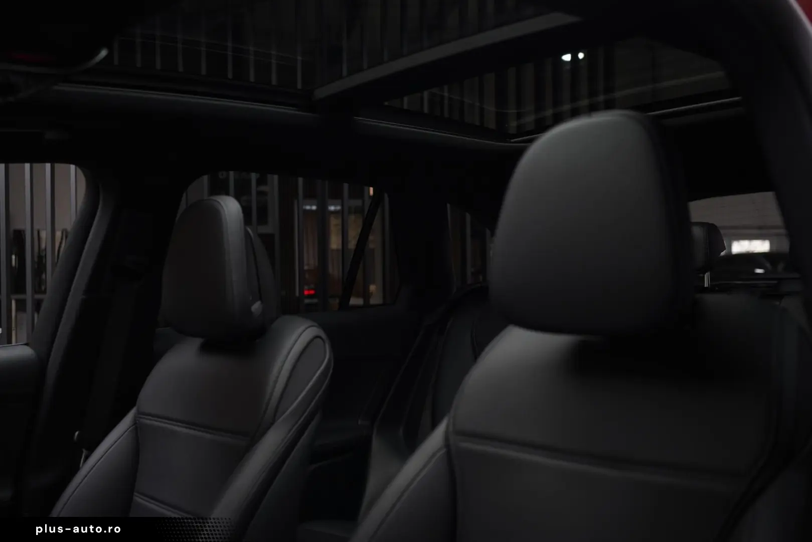 MERCEDES-BENZ GLC 300e 4Matic AMG   Night   HuD   360   Pano