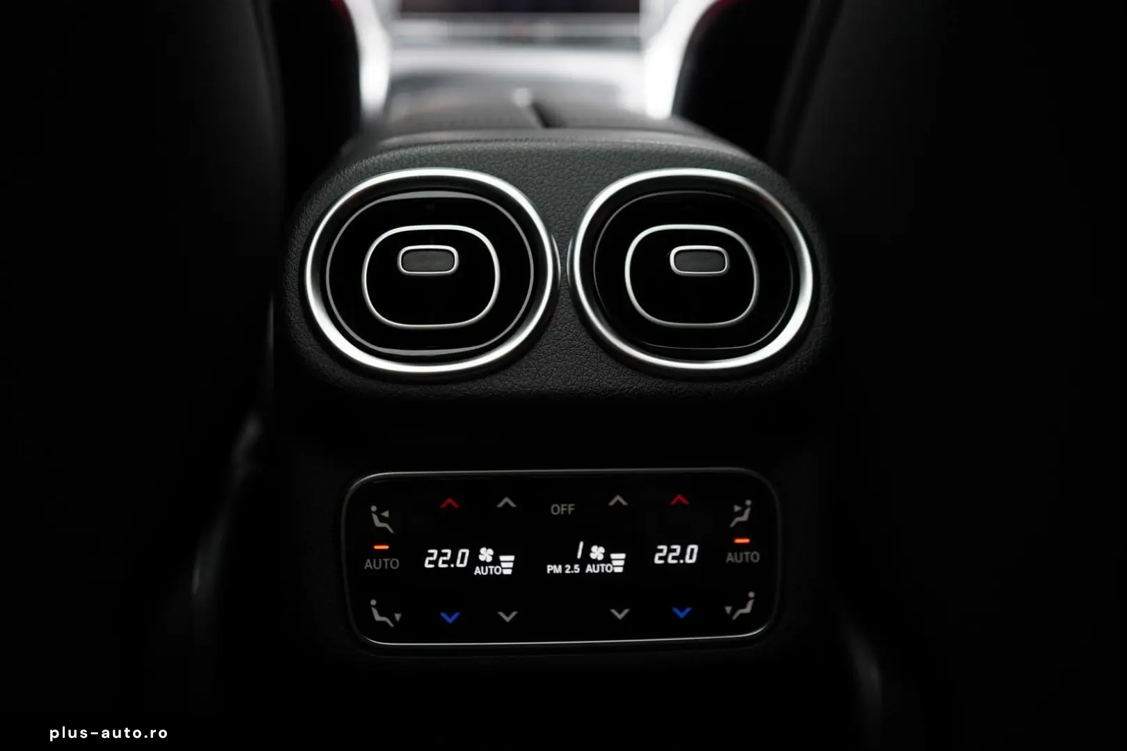 MERCEDES-BENZ GLC 300e 4Matic AMG   Night   HuD   360   Pano