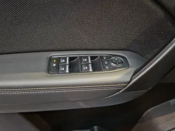 RENAULT SYMBIOZ E-Tech full hybrid 145 iconic