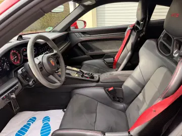 PORSCHE 911 992 Carrera GTS APPROVED LIFT SCHALENSITZ