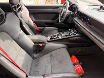 PORSCHE 911 992 Carrera GTS APPROVED LIFT SCHALENSITZ