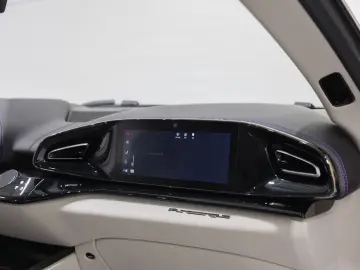 FERRARI PUROSANGUE LIFT MASSAGE PANO EXTRACAMPIONARIO