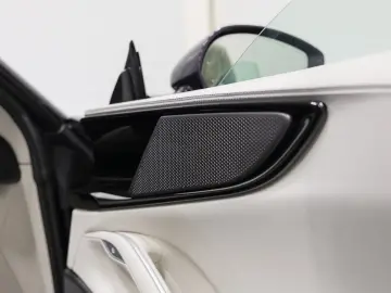 FERRARI PUROSANGUE LIFT MASSAGE PANO EXTRACAMPIONARIO