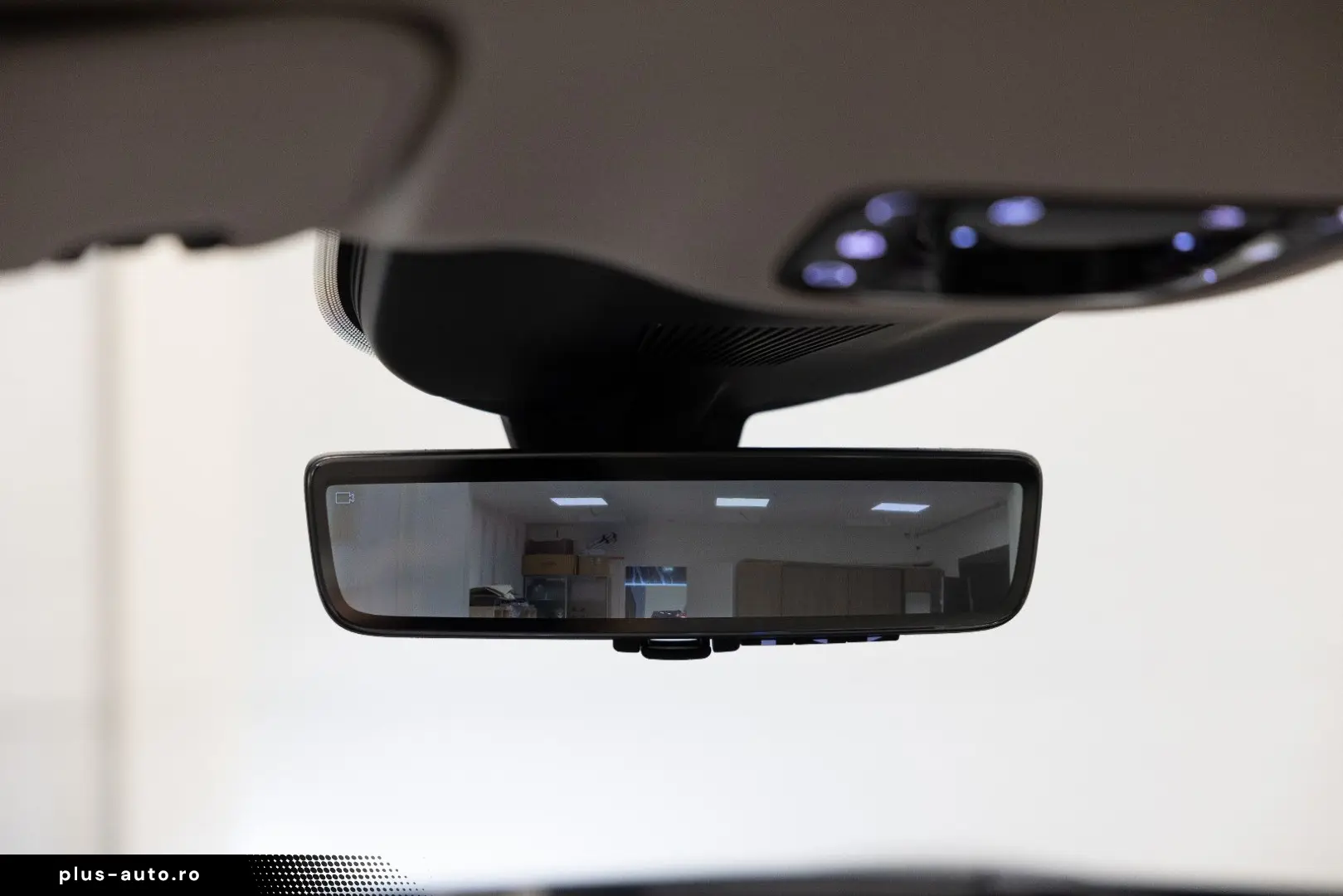 FERRARI PUROSANGUE LIFT MASSAGE PANO EXTRACAMPIONARIO