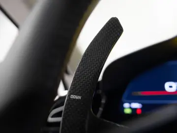 FERRARI PUROSANGUE LIFT MASSAGE PANO EXTRACAMPIONARIO