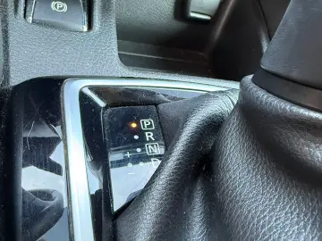 Nissan Qashqai Automat 2018 1.2Benz 116Cp 83k Km Camere 360