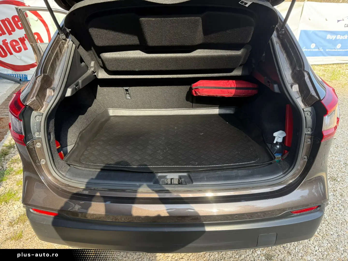 Nissan Qashqai Automat 2018 1.2Benz 116Cp 83k Km Camere 360