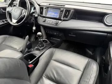 TOYOTA RAV 4 2.0 diesel 139.000 km in RATE FIXE