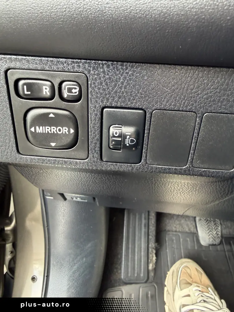 TOYOTA RAV 4 2.0 diesel 139.000 km in RATE FIXE