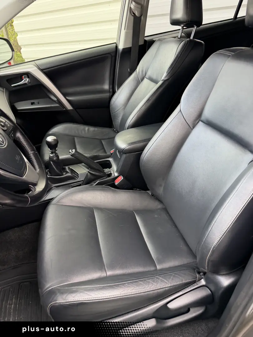 TOYOTA RAV 4 2.0 diesel 139.000 km in RATE FIXE