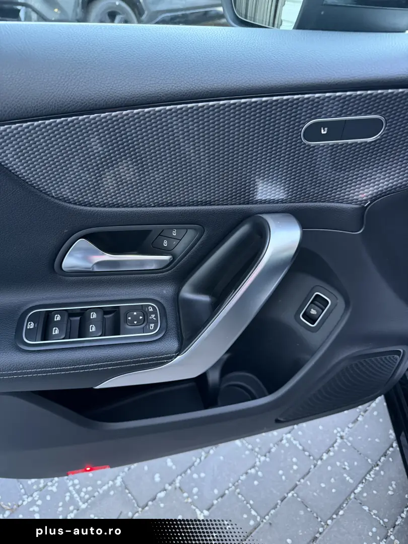 MERCEDES BENZ A180 CUTIE AUTOMATA IN RATE FIXE