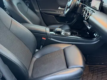 MERCEDES BENZ A180 CUTIE AUTOMATA IN RATE FIXE