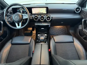 MERCEDES BENZ A180 CUTIE AUTOMATA IN RATE FIXE