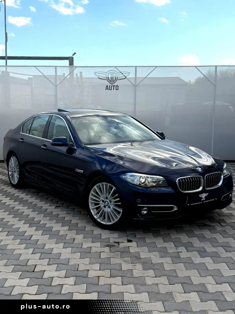 BMW Seria 5 525d xDrive Luxury Line