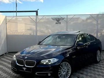 BMW Seria 5 525d xDrive Luxury Line