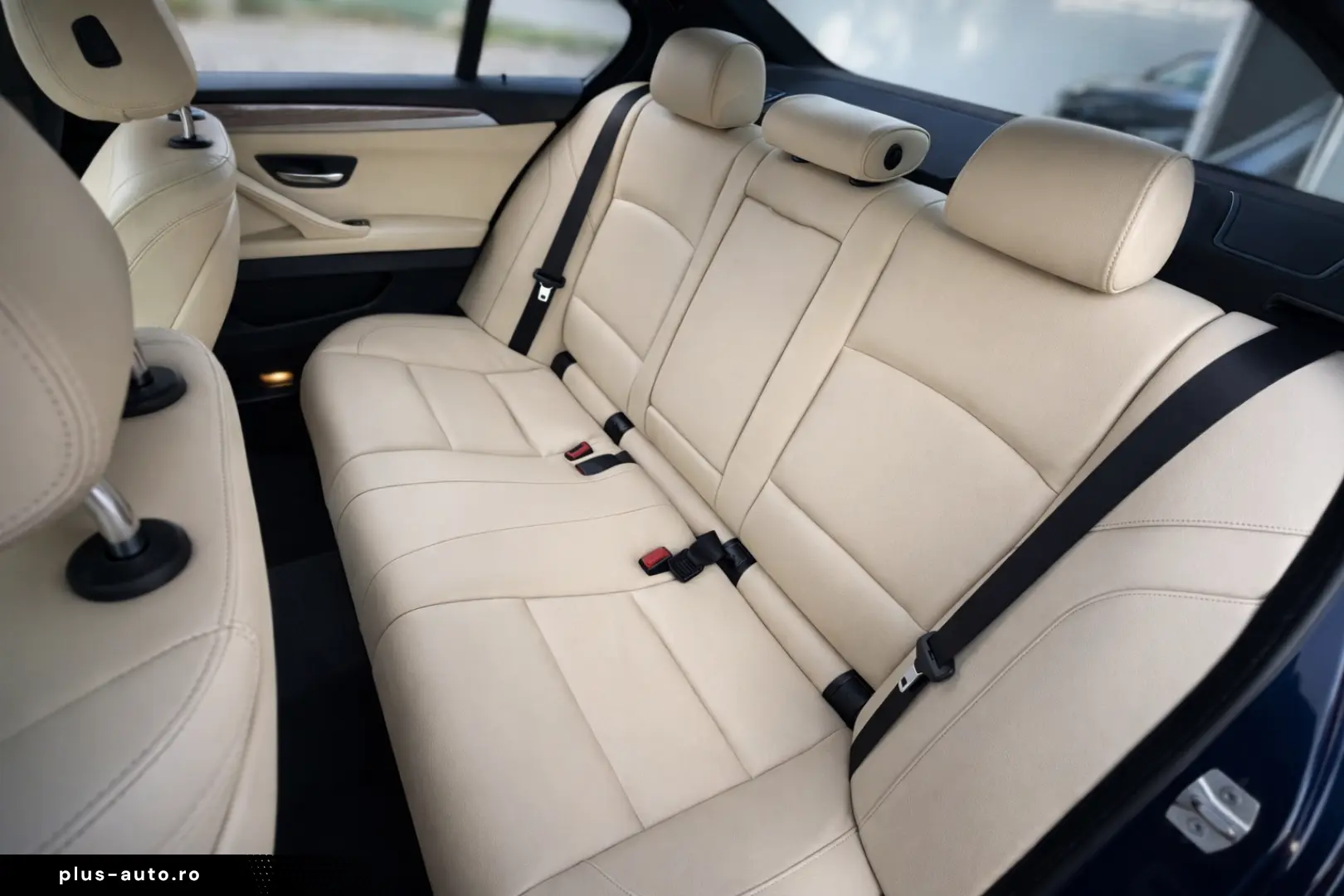 BMW Seria 5 525d xDrive Luxury Line