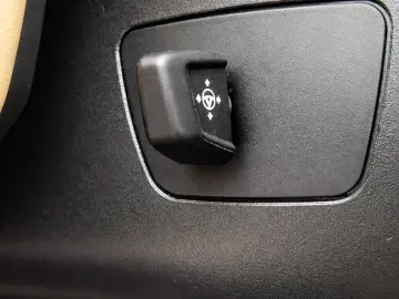 BMW Seria 5 525d xDrive Luxury Line