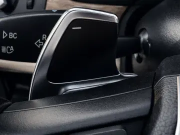 BMW Seria 5 525d xDrive Luxury Line