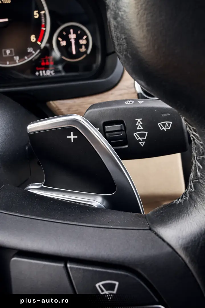 BMW Seria 5 525d xDrive Luxury Line