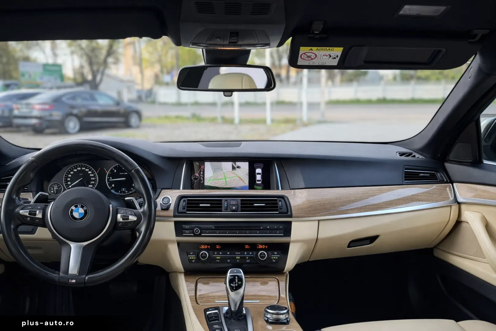 BMW Seria 5 525d xDrive Luxury Line