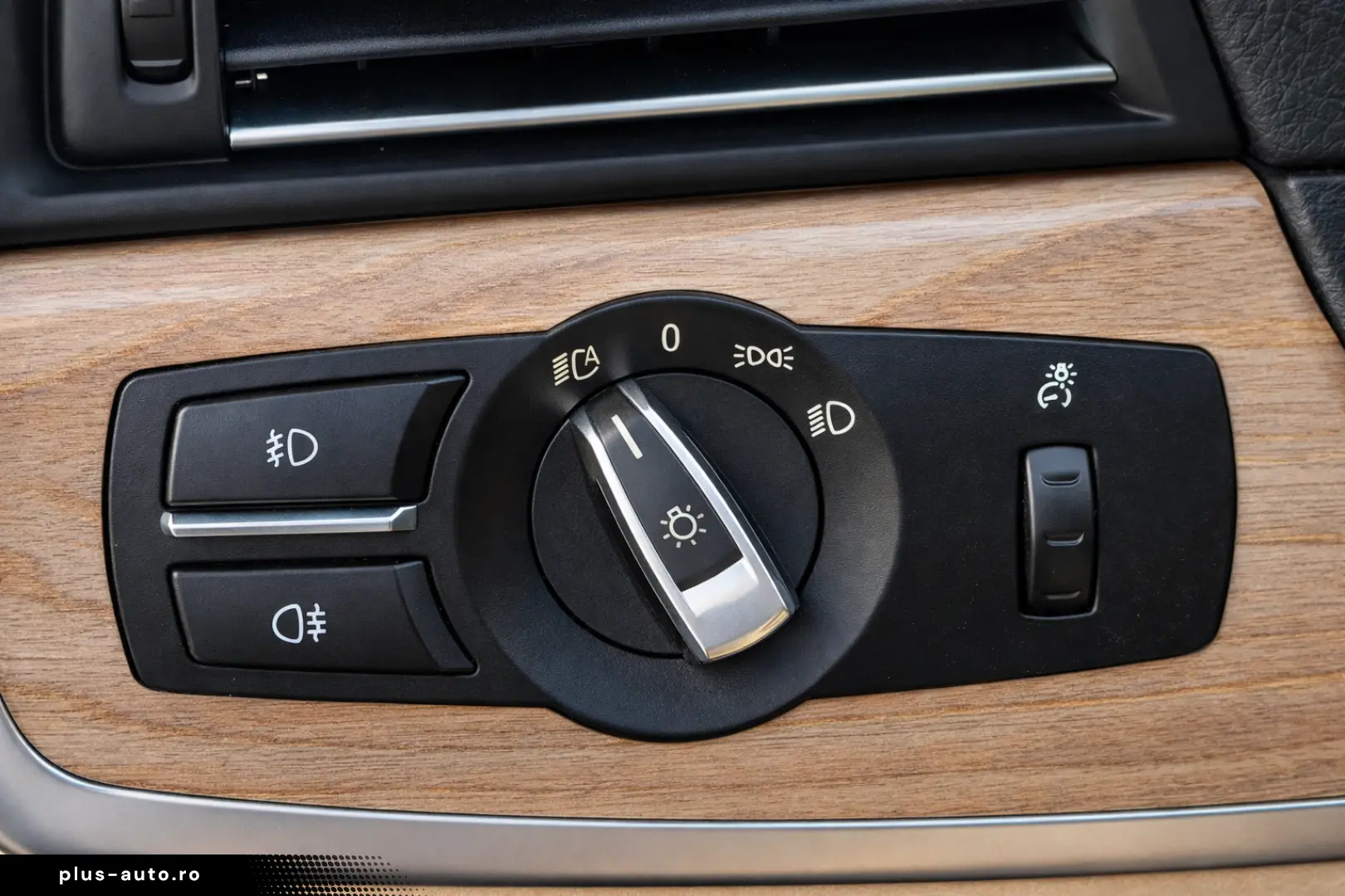 BMW Seria 5 525d xDrive Luxury Line