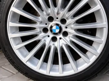 BMW Seria 5 525d xDrive Luxury Line