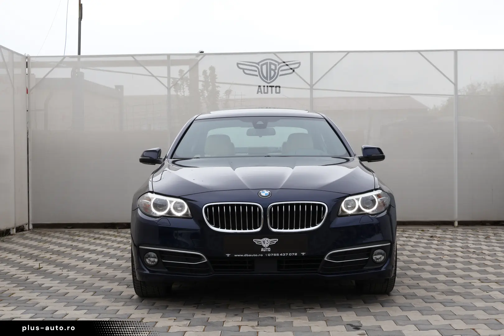 BMW Seria 5 525d xDrive Luxury Line